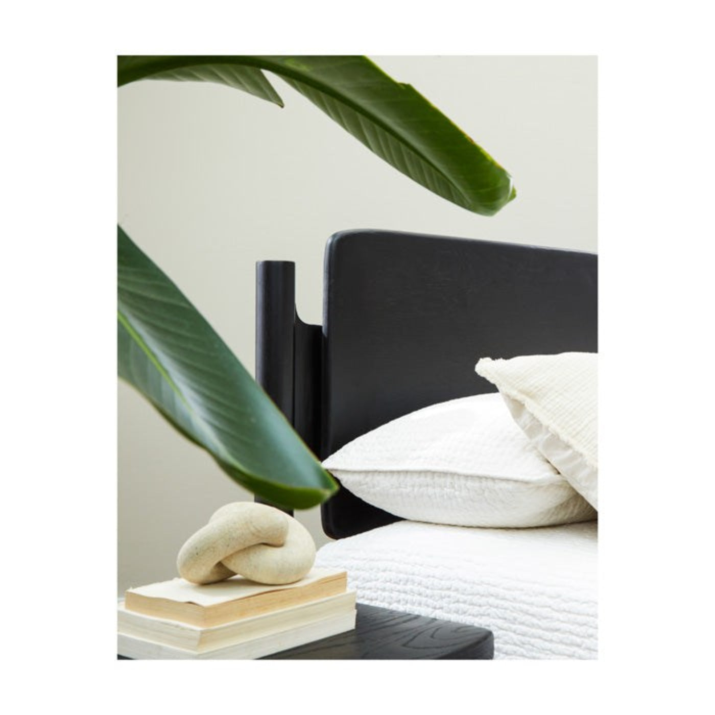 Union Home Daniel Queen Bed -  BDM00148